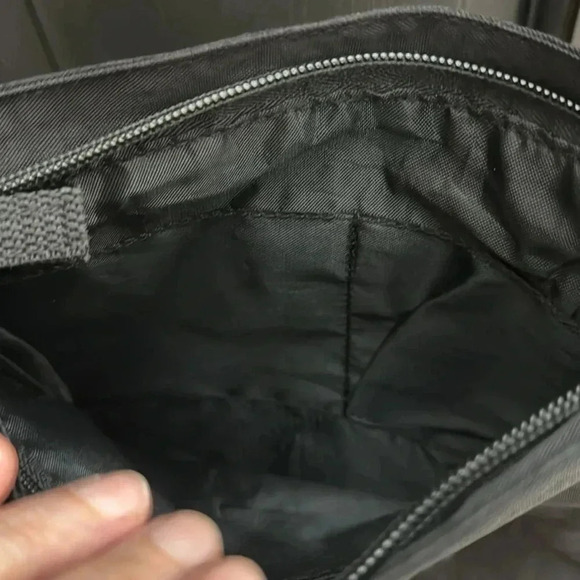 Busch Gardens Adjustable Purse - Picture 7 of 11